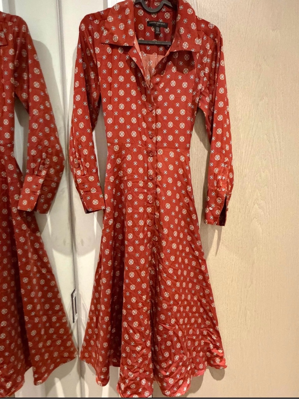 Banana Republic shirt dress - Picture 3 of 6